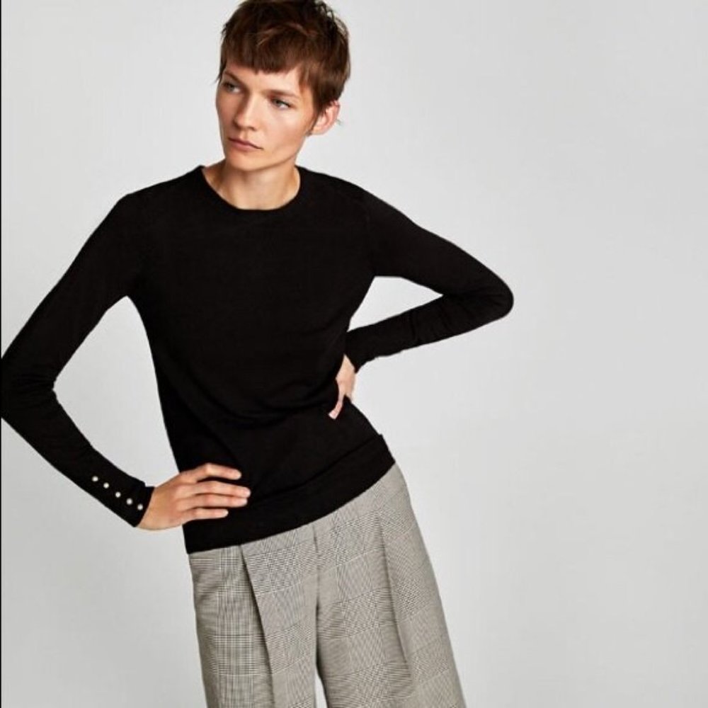 ❌ SOLD ❌  ZARA Black Knit Sweater with Pearl Cuffs - Picture 7 of 9